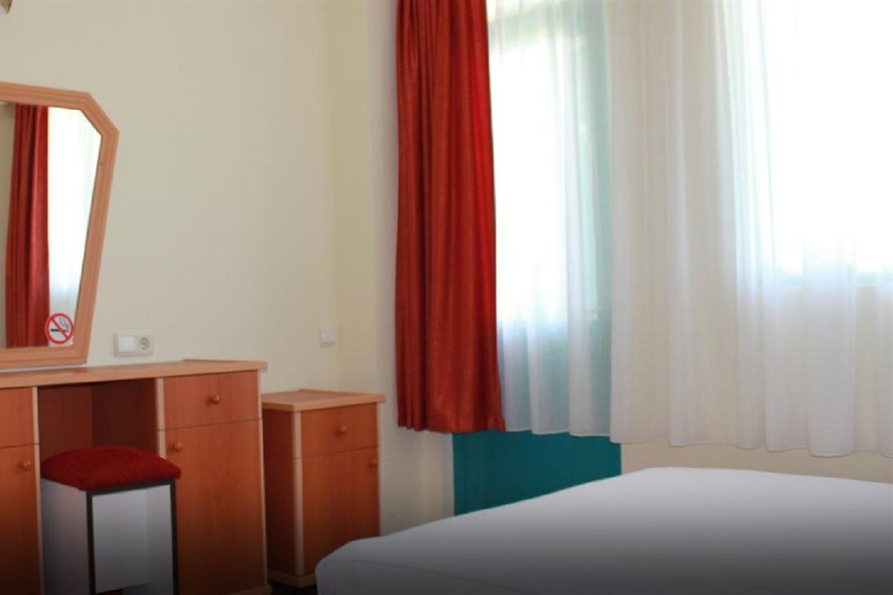Gazipasa Star Otel Σιντέ Εξωτερικό φωτογραφία